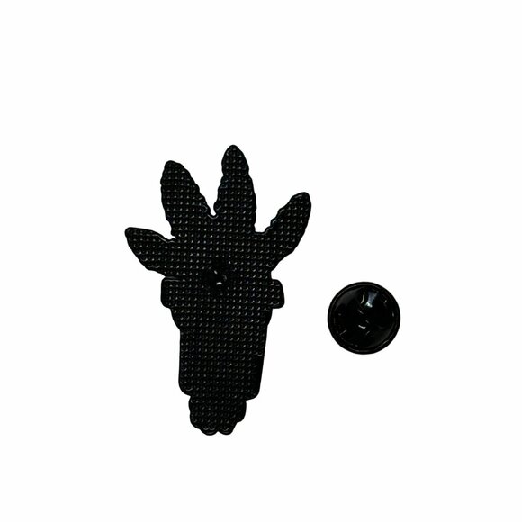 🤩Crash Bandicoot Aku Aku Mask Pin Brooch Gamer Gaming Cartoon Anime TV Show🤩 - Picture 5 of 6